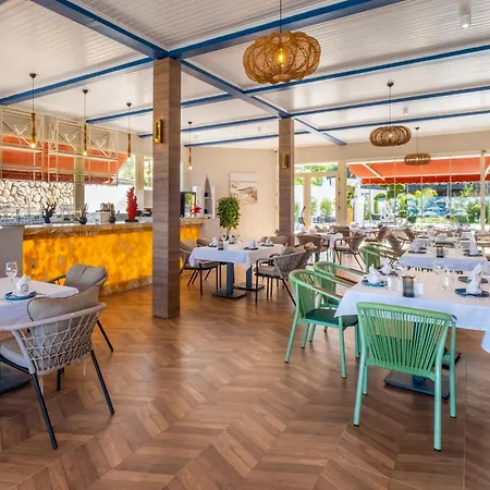 Romantiskt hotell Rose Garden Premium
